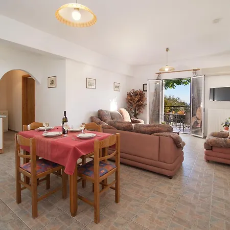 公寓式酒店 夏梦酒店 Vlachata